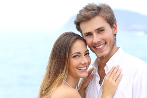 LA Teeth Whitening Treatment Cost Hampshire